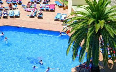 Ola Tomir Aprthotel Portal Nous