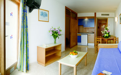 Ola Tomir Aprthotel Portal Nous