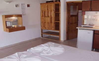Cats Garden Apartments Side